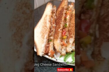 Veg Cheese Sandwich|Spicy & Cheesy|Easy & Healthy Recipe| #shorts #viral